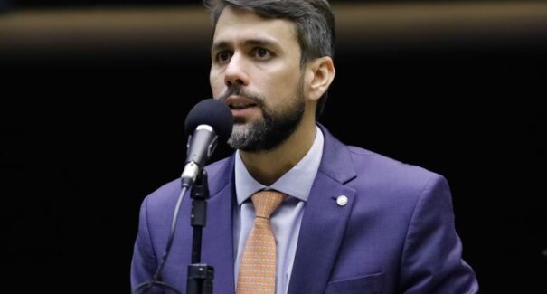 Câmara aprova projeto de Pedro Lucas Fernandes que adapta infraestruturas a eventos climáticos extremos