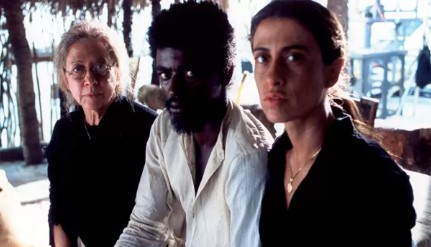 Na Netflix: Casa de Areia, o filme que fez a crítica redescobrir Fernanda Torres