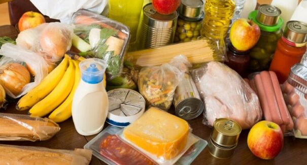 Alimentos e combustíveis elevam prévia da inflação para 0,89% em abril