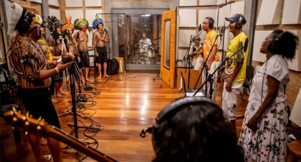 Produção musical com participação maranhense une raízes indígenas e cultura popular brasileira