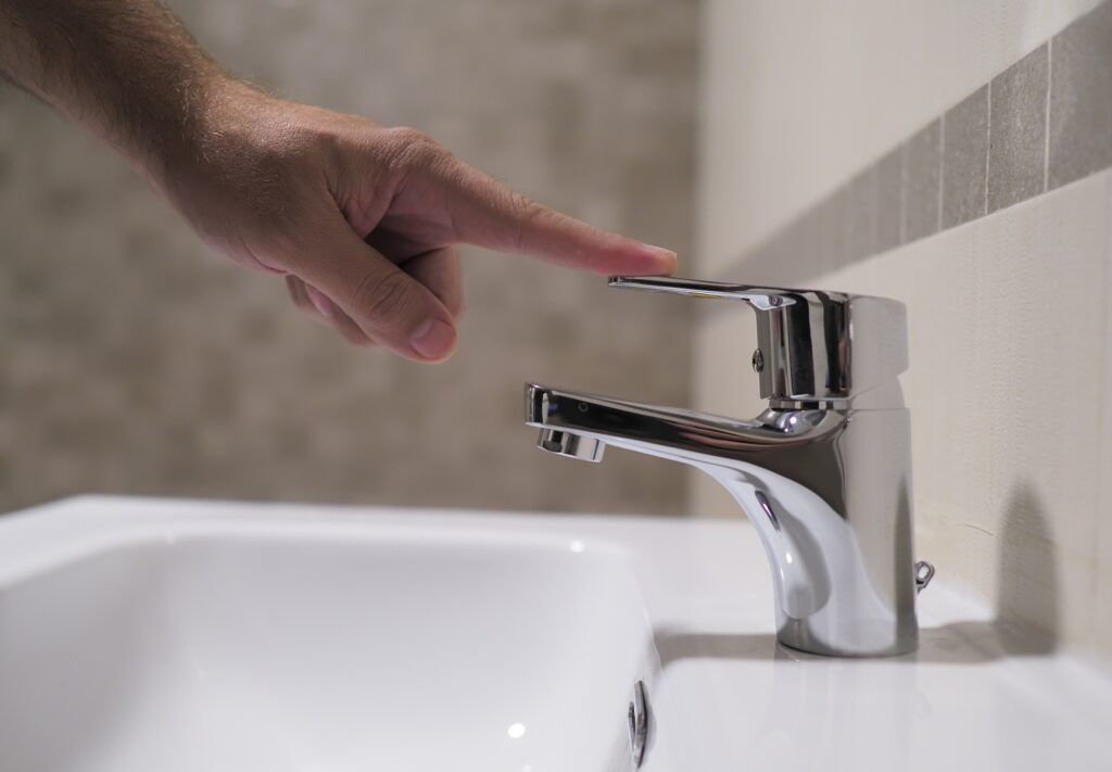 Fornecimento de agua é serviço essencial e e deve ser prestado de forma-adequada-continua e segura, diz juiz 
(Imagem Ilustrativa)
