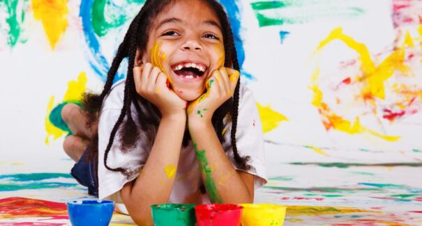 Inscrições de propostas artísticas infanto-juvenis para exposição coletiva do Sesc acontecem até o dia 31 de maio