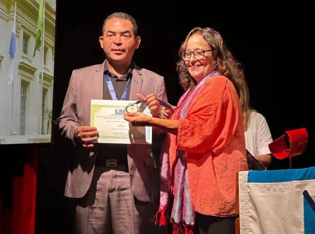Momento da premiação (Foto: Reprodução)