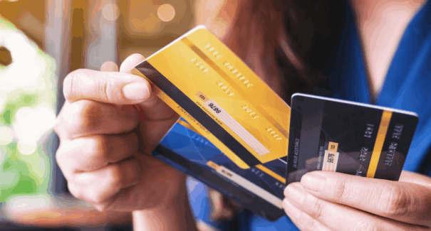 Cartão de Crédito para Score baixo: Compare as Melhores Opções no CoteCompare