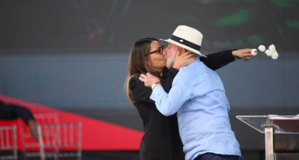 Lula e Janja celebram Réveillon na base naval da Restinga de Marambaia no Rio de Janeiro