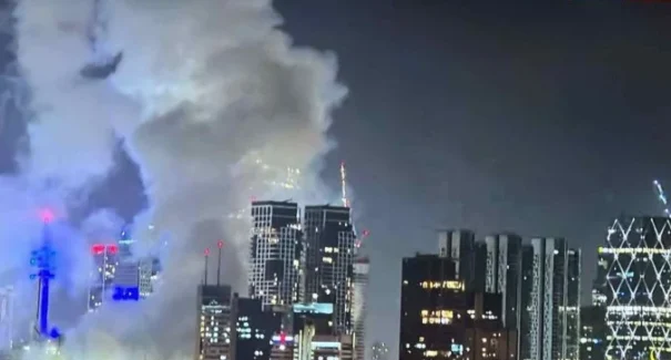 Irã ataca Israel em resposta; explosões são ouvidas em Tel Aviv
