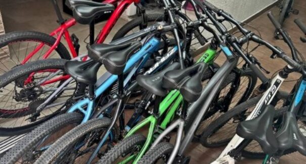 Proposta prevê a doação de bicicletas apreendidas para instituições beneficentes