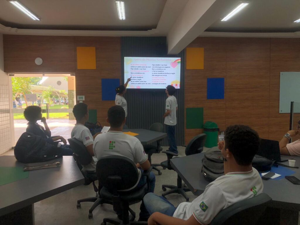 Estudo leva cultura do bumba-meu-boi para aulas de Física em escolas do Maranhão