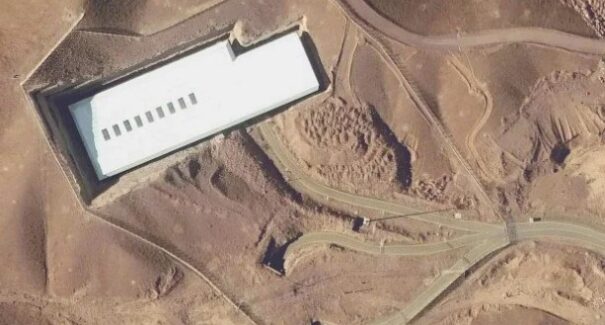 Irã revida e ataca principal instalação militar dos Estados Unidos no Catar