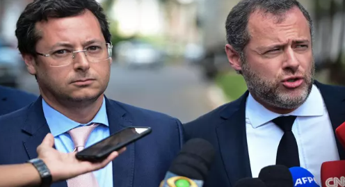 Moraes determina que o advogado e ex-assessor de Bolsonaro prestem depoimentos à PF