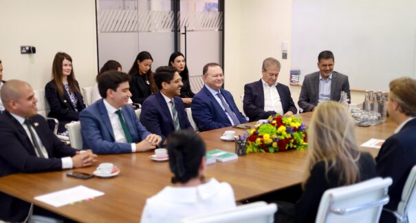Brandão fecha parceria de 100 milhões de dólares para recuperação florestal no Maranhão