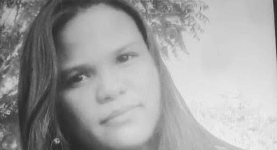 Makatiane Araújo de Almeida, foi morta a tiros na noite dessa quarta-feira (25) em um bar localizado na Rua do Aeroporto, no município de Amarante do Maranhão (Foto: Reprodução)
