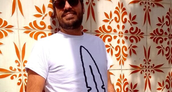 Aluísio Cavalcante lança compacto “Fruto Rebeldia” em show no Re-Ocupa, nesta segunda (2)
