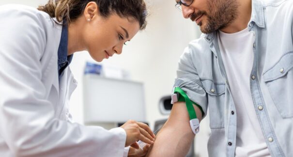Dia Mundial do Doador de Sangue: o que é necessário saber para realizar uma doação segura?