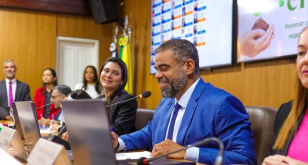 Paulo Victor propõe criação de pontos de apoio para taxistas, motoboys e trabalhadores de aplicativos em São Luís