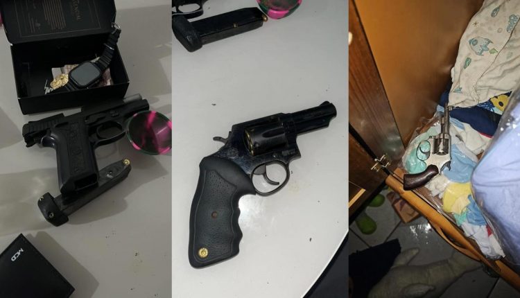 As equipes policiais apreenderam quatro armas de fogo, sendo três revólveres (Foto: Divulgação/PC-MA)