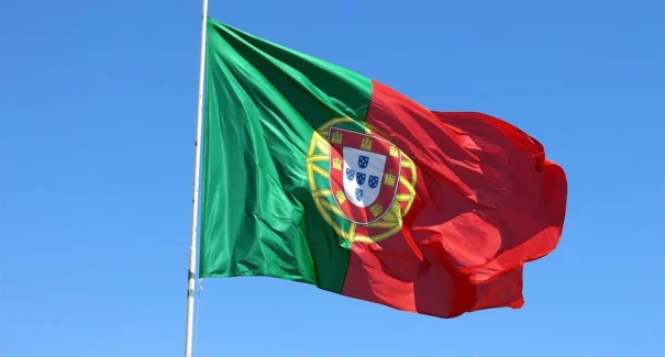 Primeira vez em Portugal? Saiba como garantir conexão digital na chegada