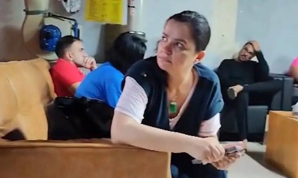 Verônica Pires, permanece em Israel e ainda não foi incluída no grupo que será escoltado até a Jordânia nesta segunda-feira (16)(Foto: Reprodução)