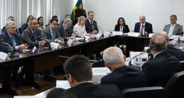 Setor agropecuário alerta para colapso com tarifa de 50% imposta pelos EUA