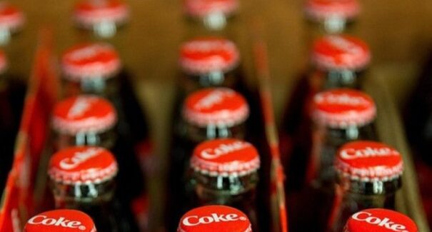 Coca-Cola atenderá pedido de Trump e lançará refrigerante com açúcar de cana nos EUA