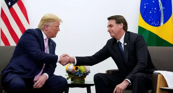 Trump chama o Brasil de “péssimo parceiro comercial” e defende Bolsonaro