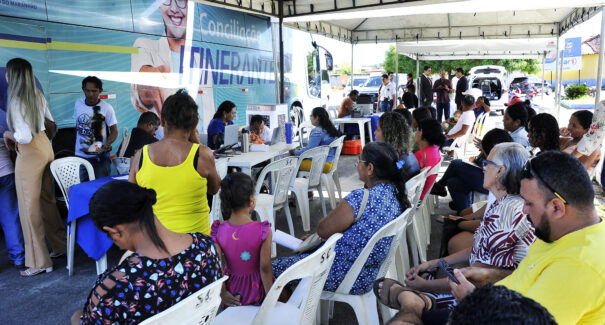 Ônibus da Conciliação Itinerante leva serviços à população de Caxias e Codó nesta semana