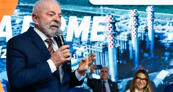 Lula defende controle do Brasil sobre minerais críticos e manda recado aos EUA
