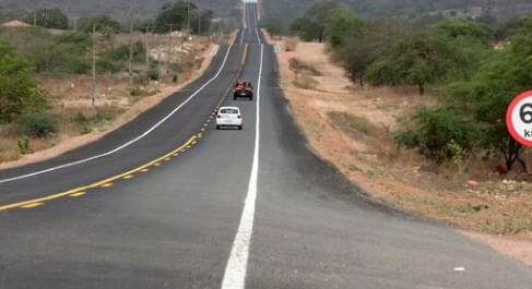 Jovem de 14 anos morre após colidir frontalmente com carreta na BR-316, no Maranhão