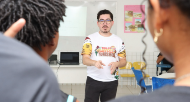 Projeto Trilha dos Saberes Para o Turismo oferta curso de capacitação profissional em Paço do Lumiar