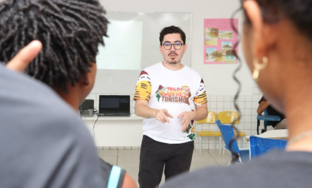 Projeto Trilha dos Saberes Para o Turismo oferta curso de capacitação profissional em Paço do Lumiar