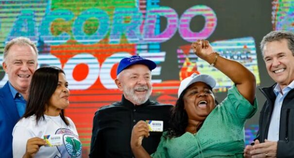 Governo garante R$ 3,7 bi para trabalhadores atingidos pela lama em Mariana