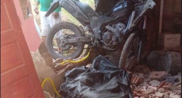 Motociclista morre e mulher fica gravemente ferida após acidente em São José de Ribamar