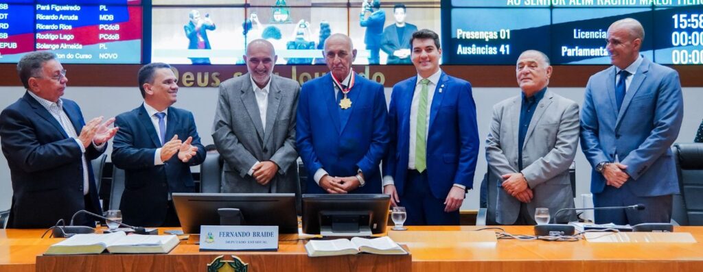 Sessão Solene para entrega da Medalha do Mérito Legislativo “Manuel Beckman” a Alim Rachid Maluf Filho (Foto: Divulgação)
