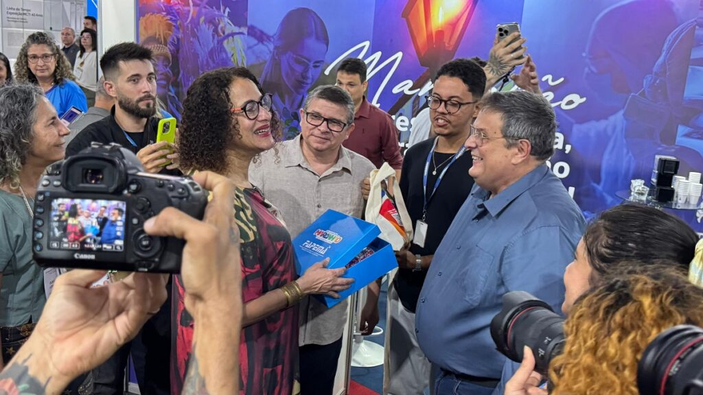 Ministra Luciana Santos (MCTI) e o presidente da Fapema, Nordman Wall (Foto: Divulgação)
