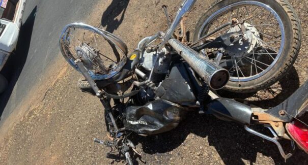 Colisão na BR-230 mata motociclista e deixa criança em estado grave em Pastos Bons