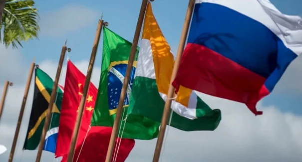 Cúpula do BRICS deve priorizar agenda climática e fortalecer multilateralismo internacional