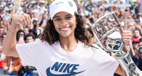Rayssa Leal brilha e é campeã da etapa de Brasília da SLS