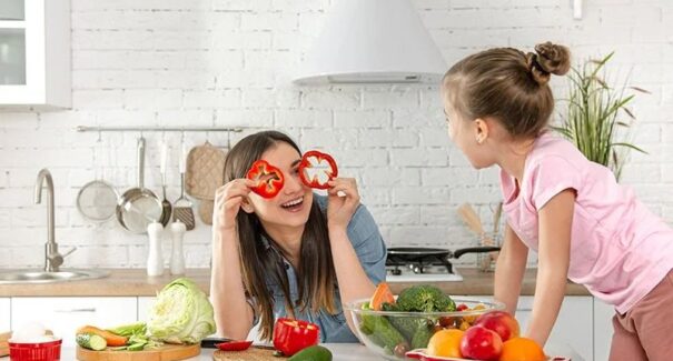 Desafio olímpico das férias: mães e filhos em busca do lanche perfeito