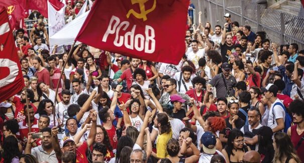 PCdoB está sem autorização para atuar isoladamente, diz Federação