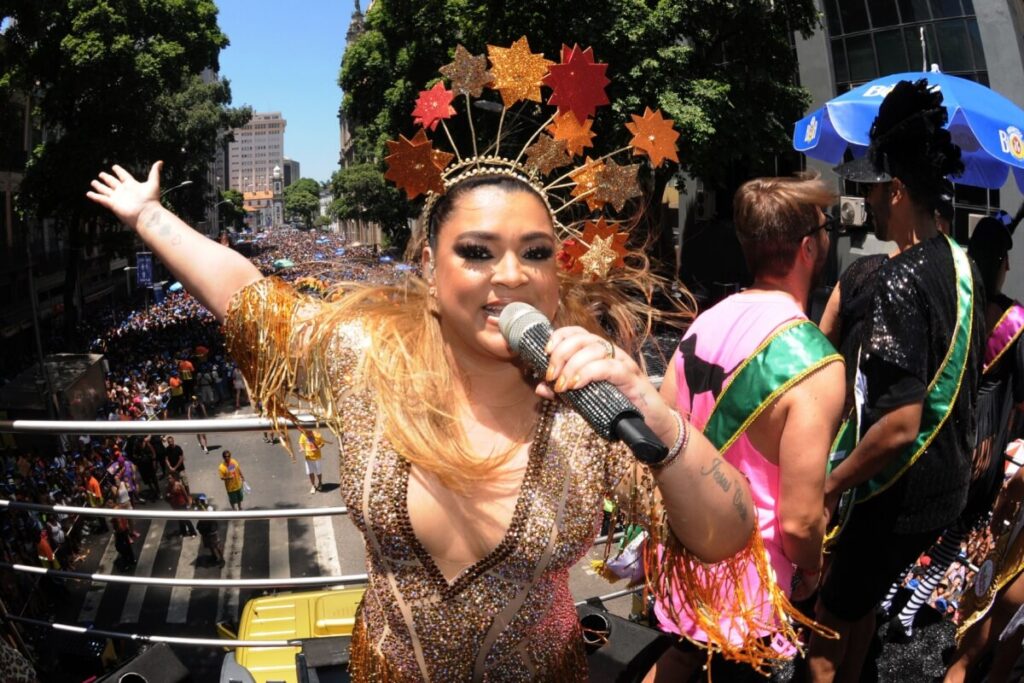 Preta Gil, cantora e empresária brasileira, marcou a música nacional com sua voz e ativismo pela diversidade (Foto: A.PAES/Shutterstock)