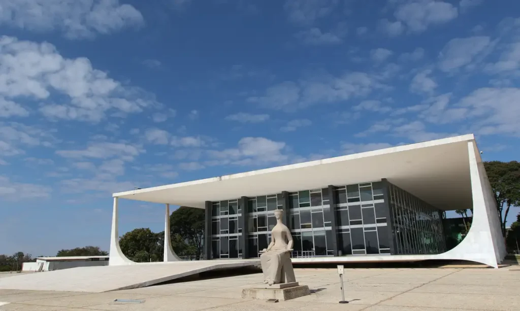 O Supremo atendeu pedido da AGU e solicitou também a notificação da Comissão de Valores Mobiliários (CVM) (Foto: Fabio Rodrigues Pozzebom/Agência Brasil)
