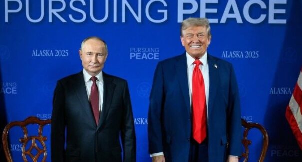 Trump e Putin se reúnem no Alasca para discutir futuro do conflito