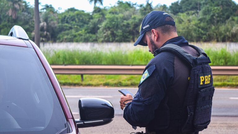 Intensificação das abordagens e uso de tecnologias impulsionam os resultados (Foto: Divulgação/PRF)