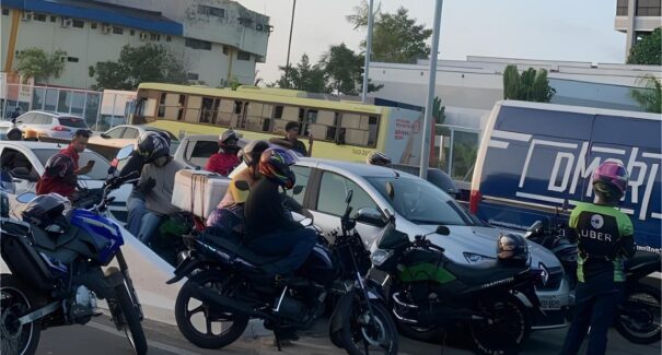 Tropas de choque agem para conter manifestação de motoboys na Cohama; suspeito de homicídio é preso