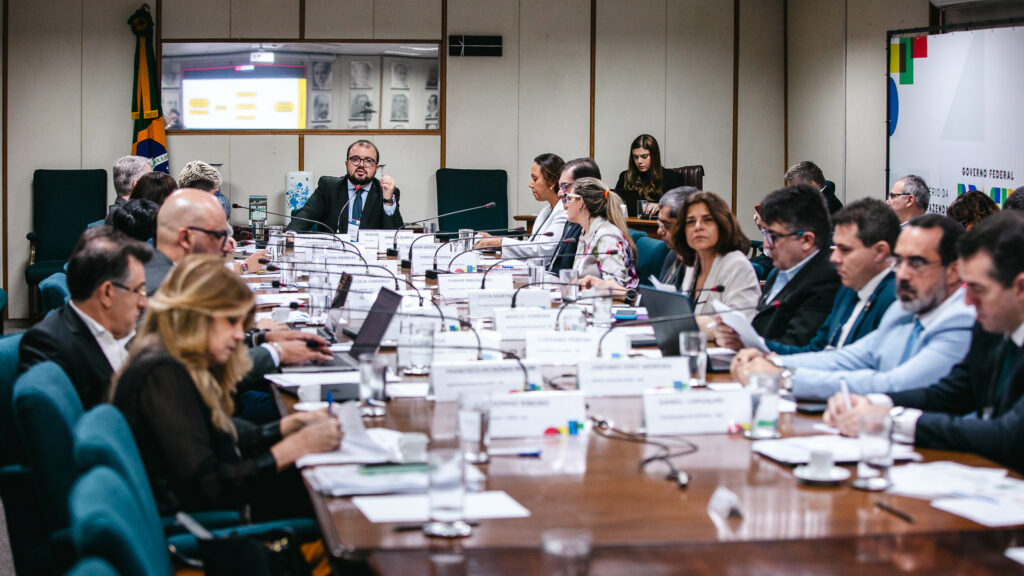 Reunião busca de medidas que garantam segurança tanto para as empresas operadoras quanto para os apostadores (Foto: Divulgação)
