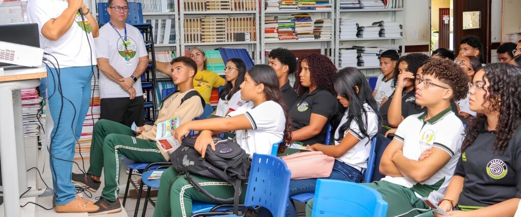 A palestra foi ministrada pela equipe técnica da Superintendência de Qualificação Profissional da Setur-MA (Foto: Divulgação)