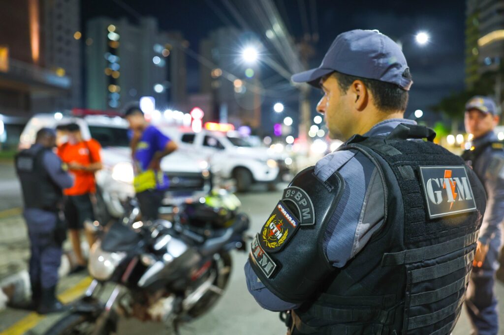 Entre os resultados da primeira noite, foram apreendidas cinco armas de fogo no interior do estado e 10 armas brancas (Foto: Divulgação)