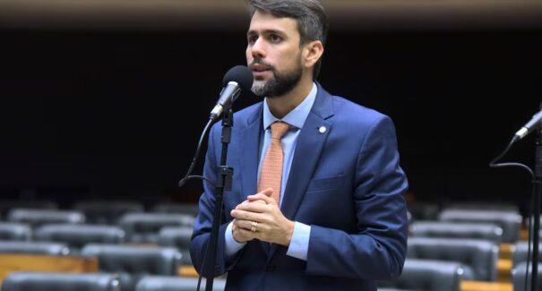 Deputado comemora avanço para exploração de petróleo na Margem Equatorial