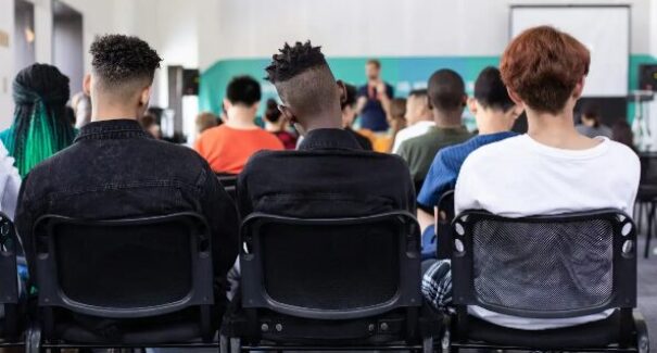 6ª parcela do Pé-de-Meia é paga para nascidos em julho e agosto