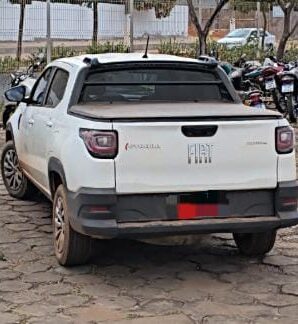 Caminhonete é apreendida pela PRF em Imperatriz por suspeita de envolvimento em apropriação indébita - (crédito: divulgação/PRF)